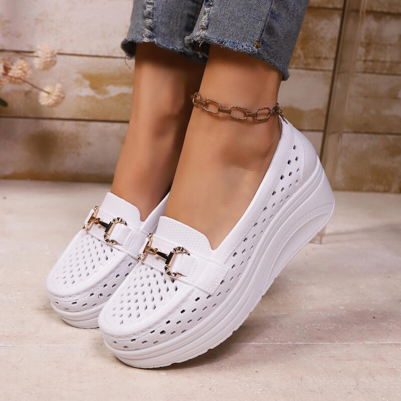 Women Shoes Size Chart - Mocassini Bianchi con Suola Spessa e