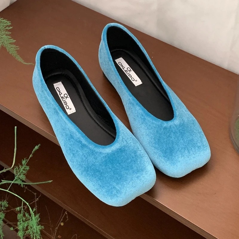 Scarpe da Donna con Tacco Bass - Women Shoes Brands recensione e prezzo