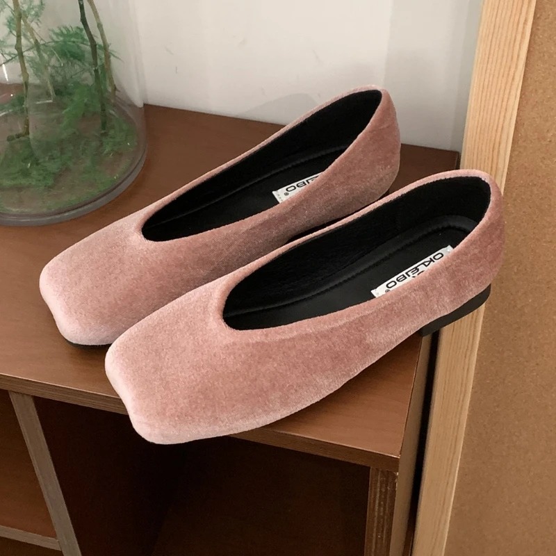 Scarpe da Donna con Tacco Bass - Women Shoes Brands recensione e prezzo