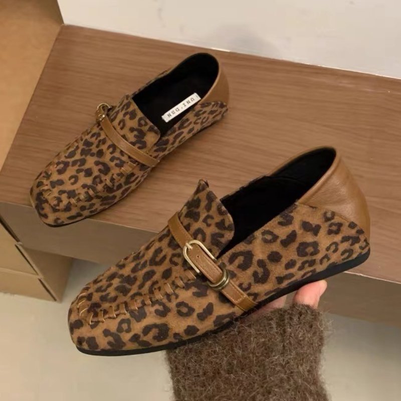 Scarpe basse eleganti in pelle - Women Shoes Brands recensione e prezzo